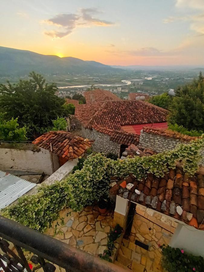 Guest House Luli Berat Kültér fotó
