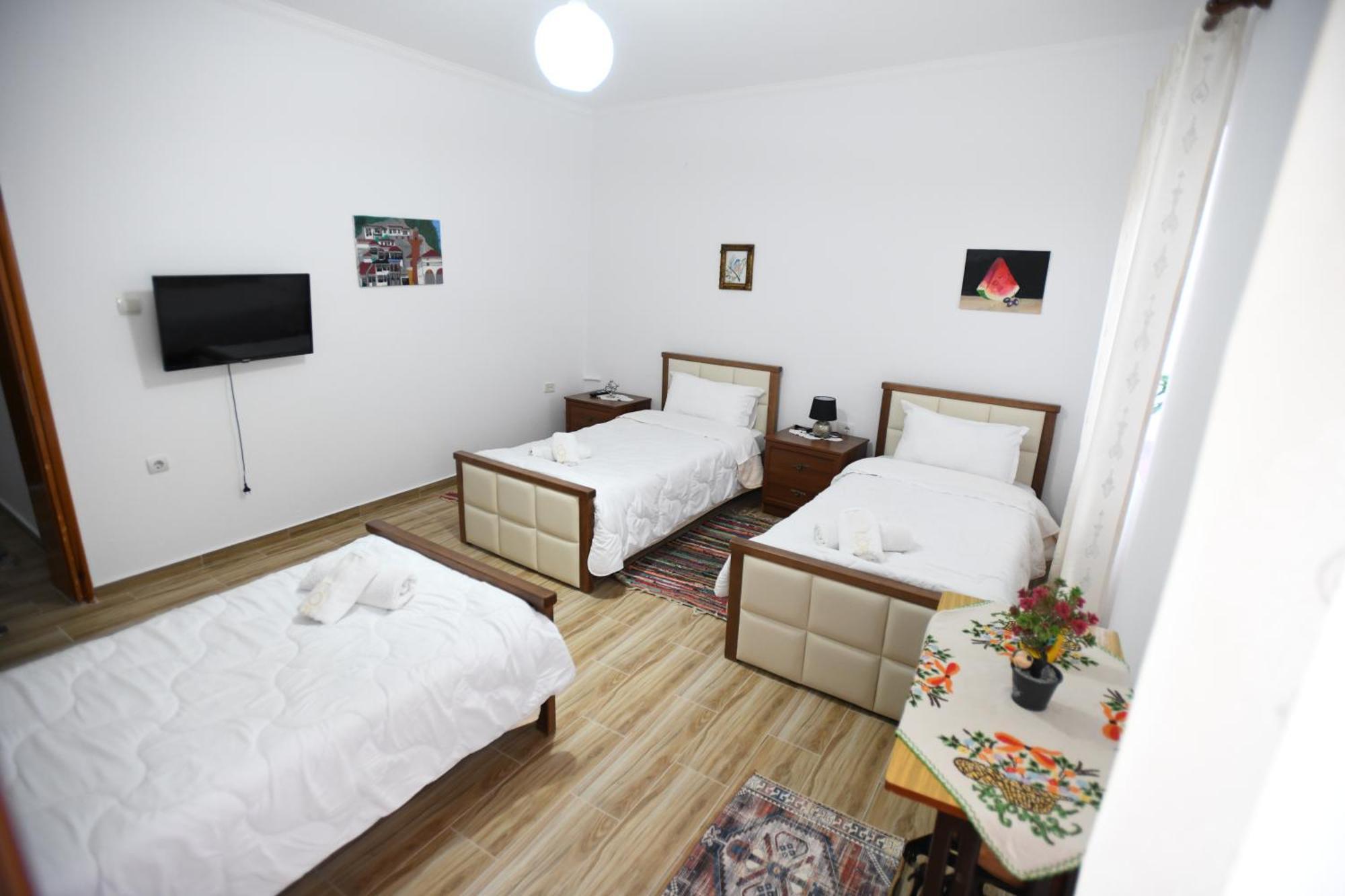 Guest House Luli Berat Kültér fotó