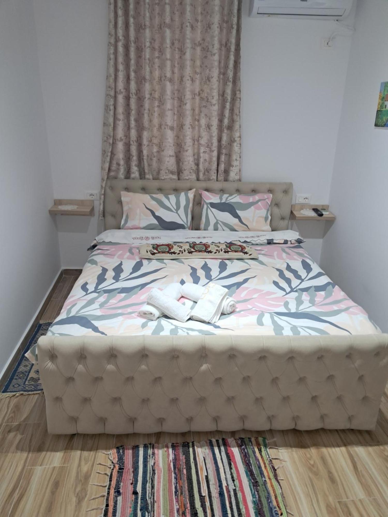 Guest House Luli Berat Kültér fotó